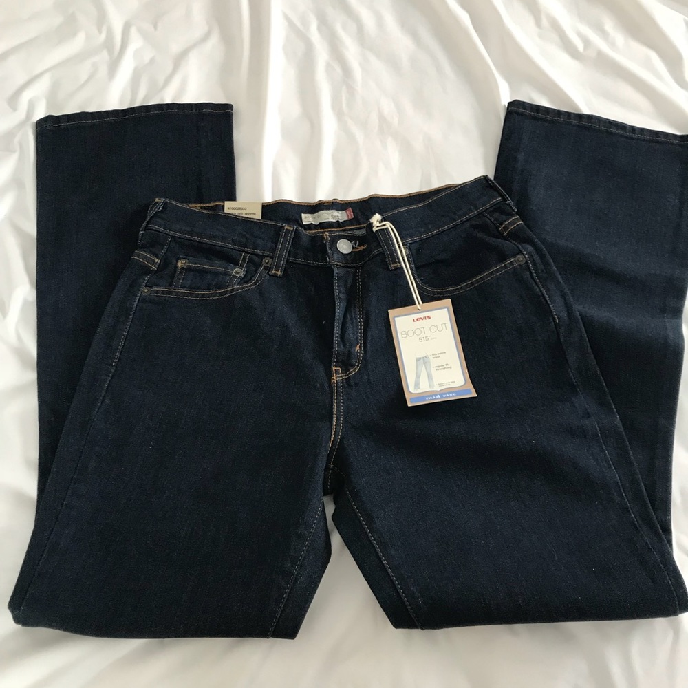 Levi’s | NWT Dark Wash 515 Bootcut Jeans